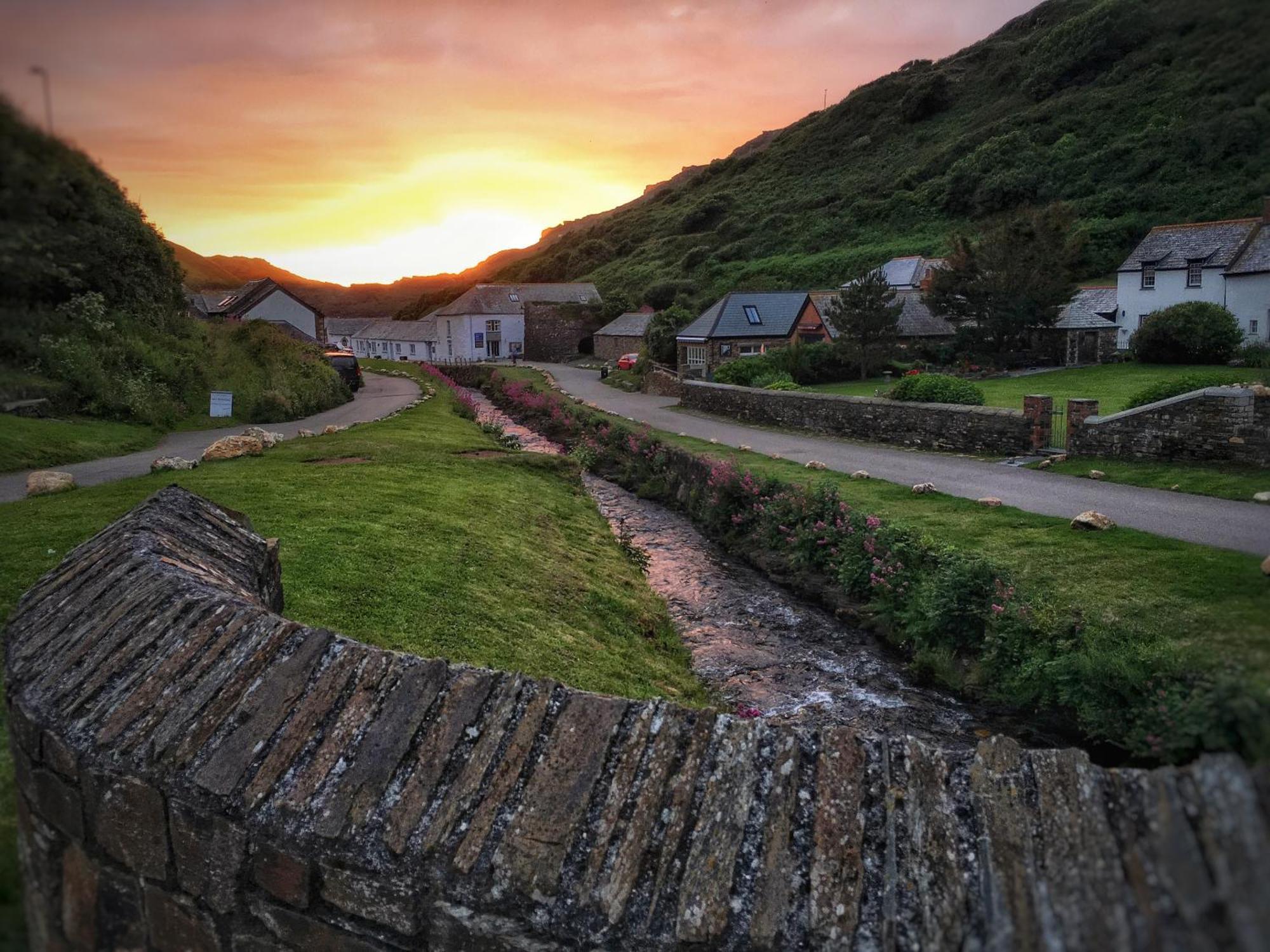 The Riverside Boscastle Eksteriør billede